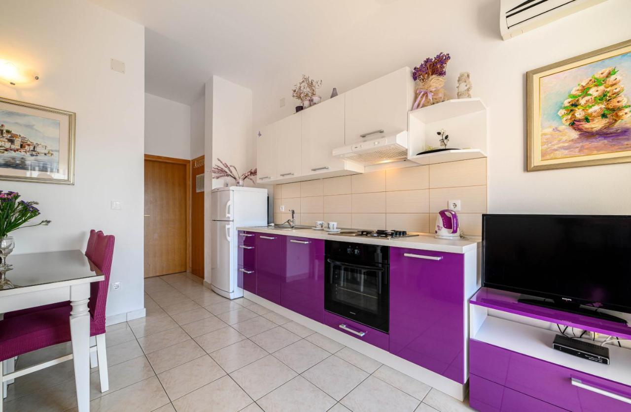 Apartments Vala Zaboric - With Boat Mooring 외부 사진